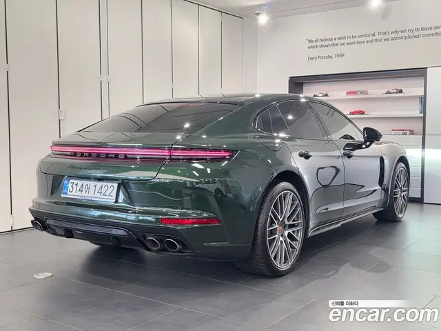 Porsche Panamera 2025 4.0 автомат (гидро), миниатюра 2