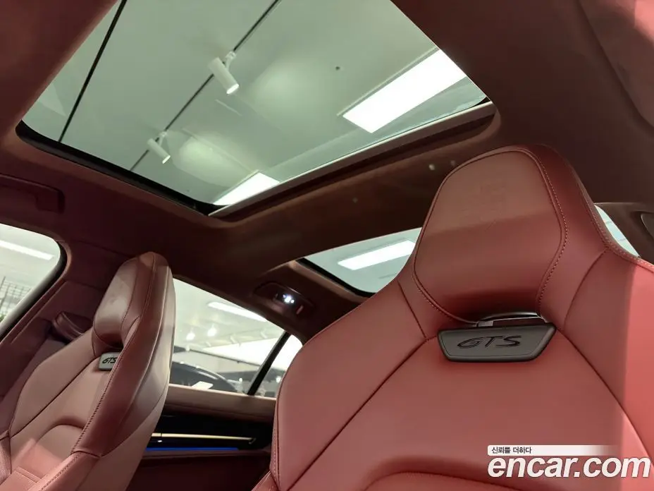 Porsche Panamera 2025 4.0 автомат (гидро), фото 13