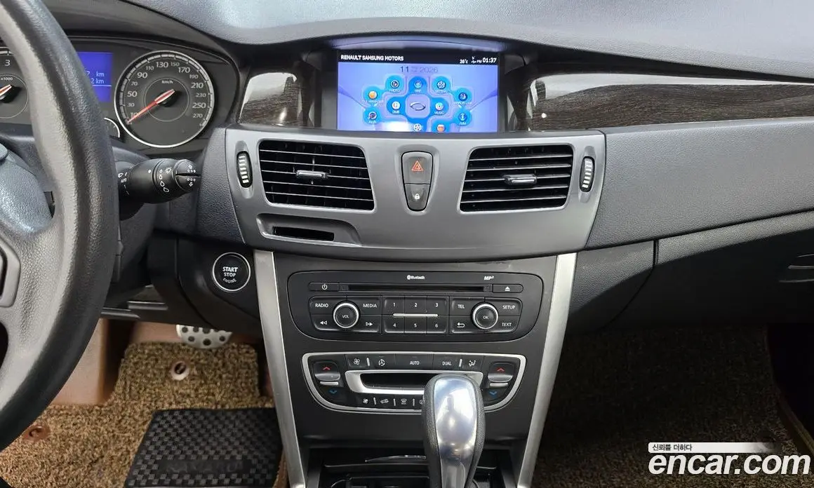Renault (Samsung) SM5 2014 1.5 автомат (гидро), фото 14 Renault (Samsung) SM5 2014 1.5 автомат (гидро), фото 14