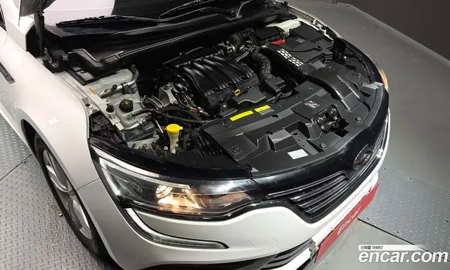 Renault (Samsung) SM6 2017 2.0 автомат (гидро), миниатюра 6 Renault (Samsung) SM6 2017 2.0 автомат (гидро), миниатюра 6