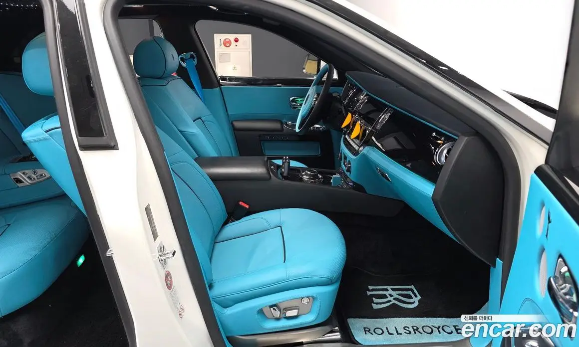 Rolls-Royce Ghost 2014 6.6 автомат (гидро), фото 11
