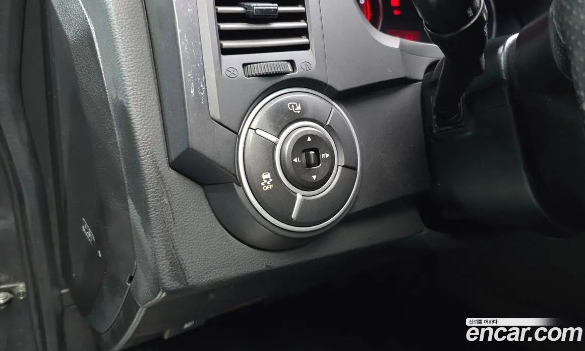 SsangYong Korando 2013 2.0 автомат (гидро), фото 18