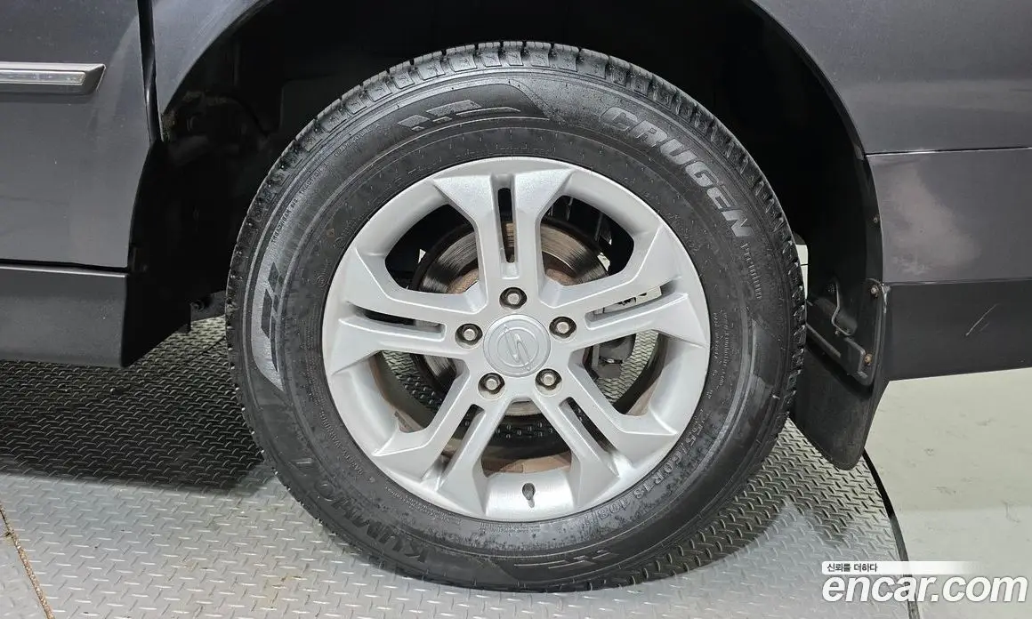 SsangYong Korando 2013 2.0 автомат (гидро), фото 5