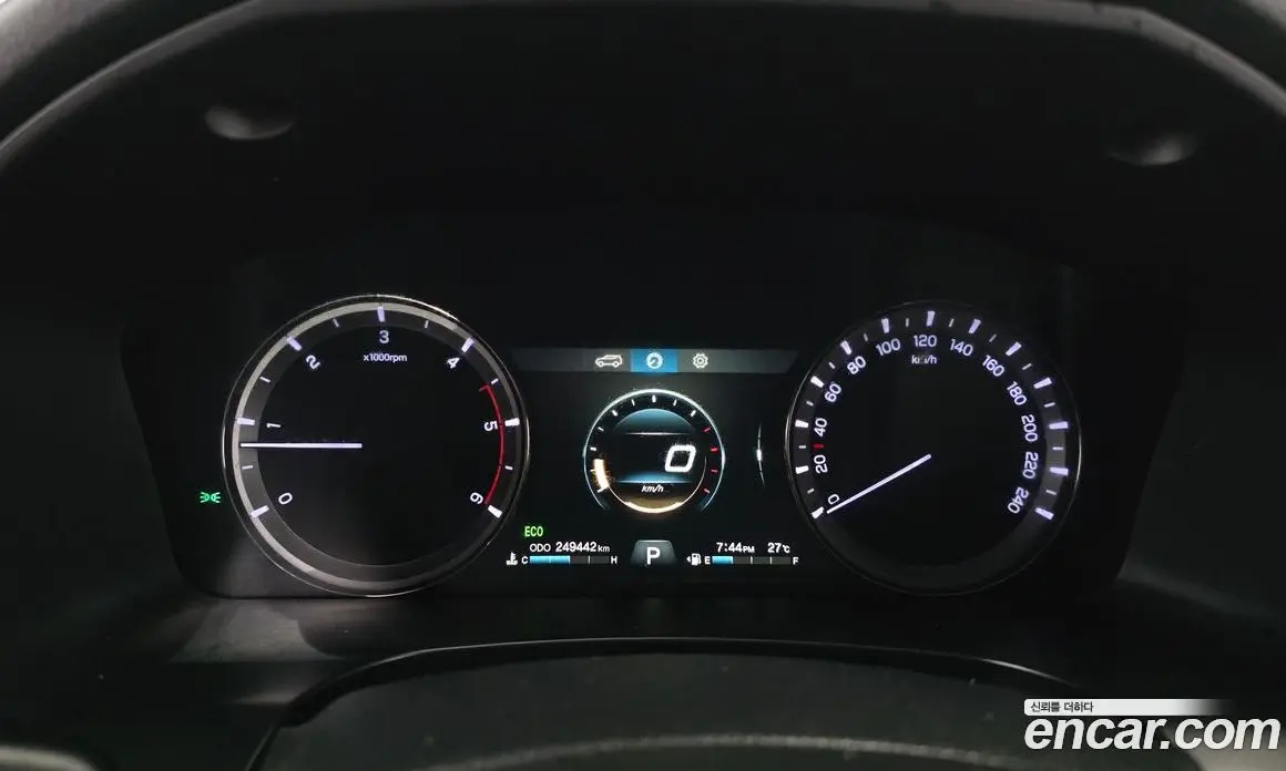 SsangYong Rexton 2018 2.2 автомат (гидро), фото 8 SsangYong Rexton 2018 2.2 автомат (гидро), фото 8