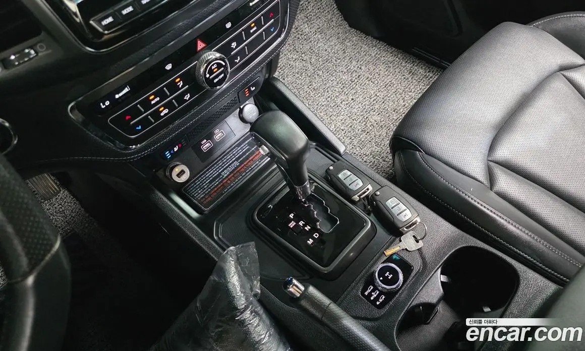 SsangYong Rexton 2022 2.2 автомат (гидро), фото 9