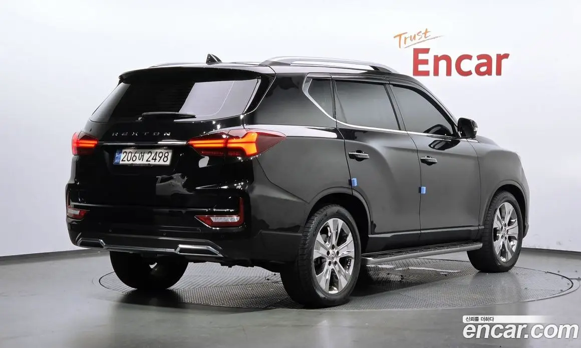 SsangYong Rexton 2022 2.2 автомат (гидро), фото 2 SsangYong Rexton 2022 2.2 автомат (гидро), фото 2