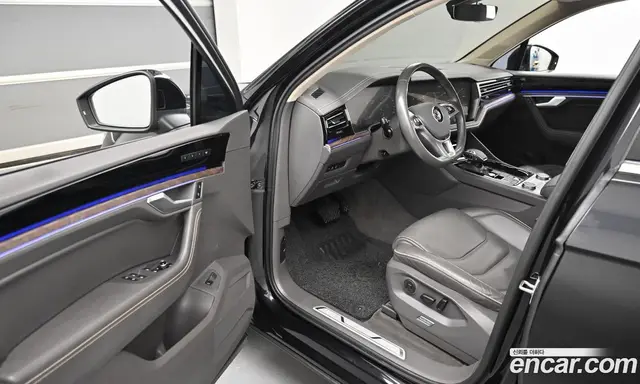 Volkswagen Touareg 2020 3.0 автомат (гидро), миниатюра 11