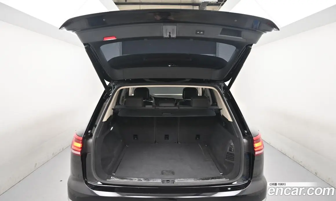 Volkswagen Touareg 2020 3.0 автомат (гидро), фото 19