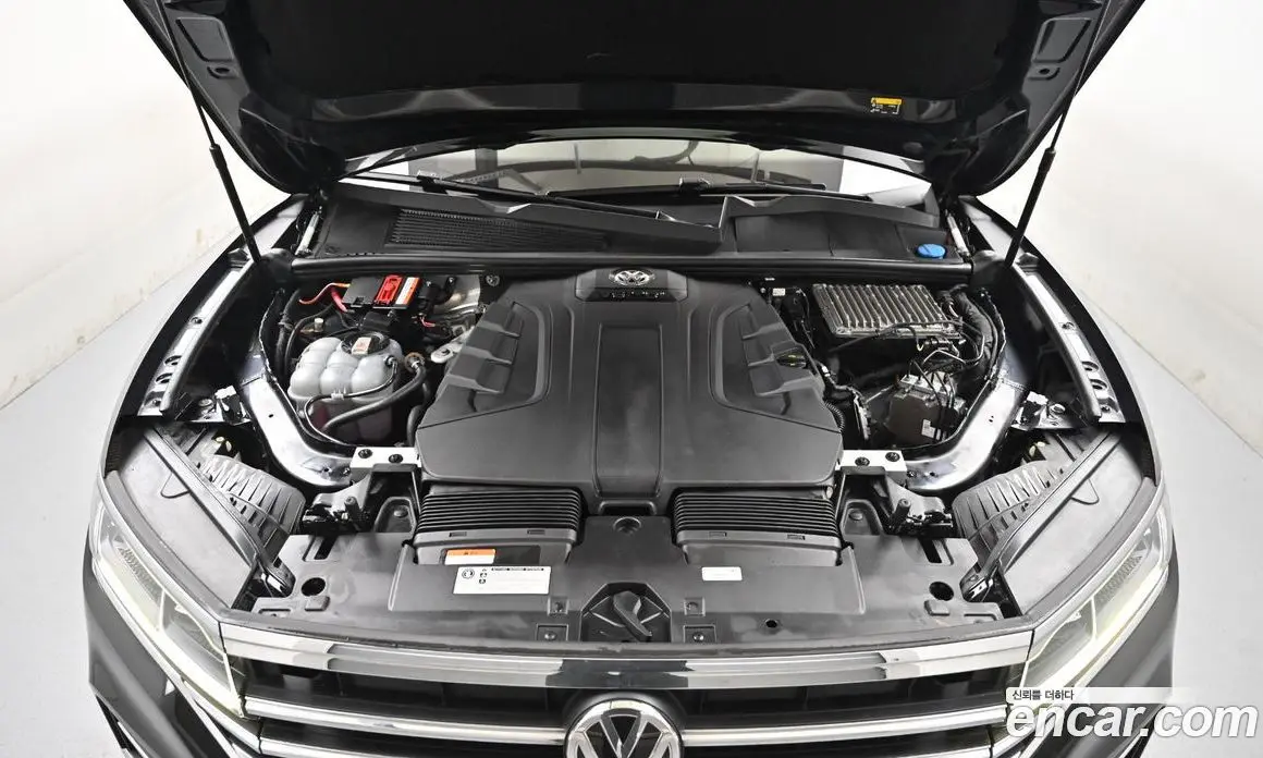 Volkswagen Touareg 2020 3.0 автомат (гидро), фото 6
