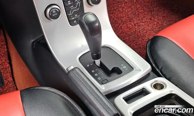 Volvo C30 2012 2.0 автомат (гидро), миниатюра 9 Volvo C30 2012 2.0 автомат (гидро), миниатюра 9