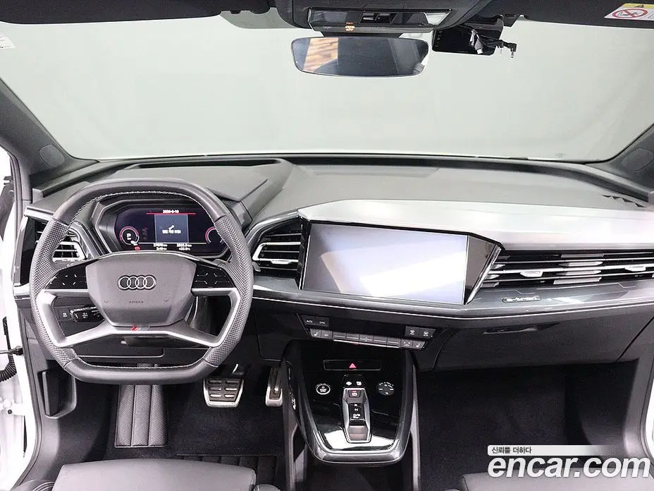 Audi Q4 e-tron 2023 1.0 автомат (гидро), фото 14