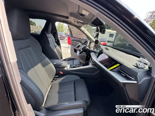 Audi Q5 2025 2.0 автомат (гидро), миниатюра 11