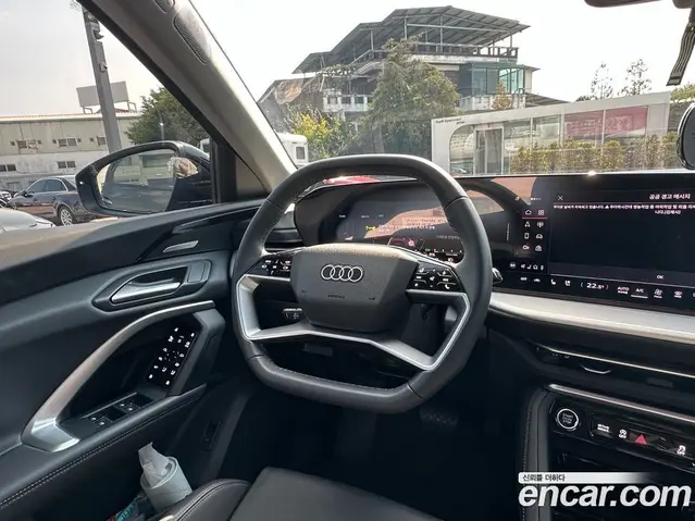 Audi Q5 2025 2.0 автомат (гидро), миниатюра 12