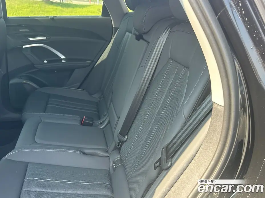 Audi Q5 2025 2.0 автомат (гидро), фото 18