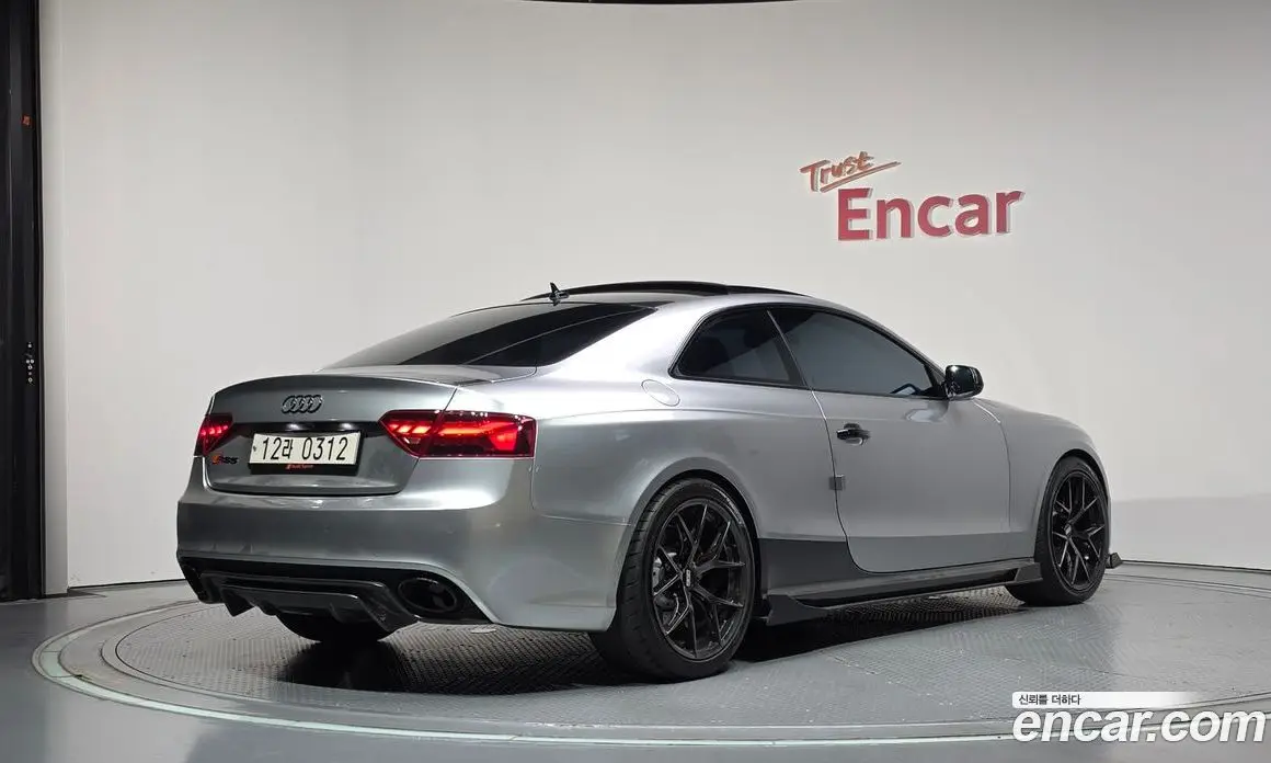 Audi RS5 2013 4.2 автомат (гидро), фото 2 Audi RS5 2013 4.2 автомат (гидро), фото 2