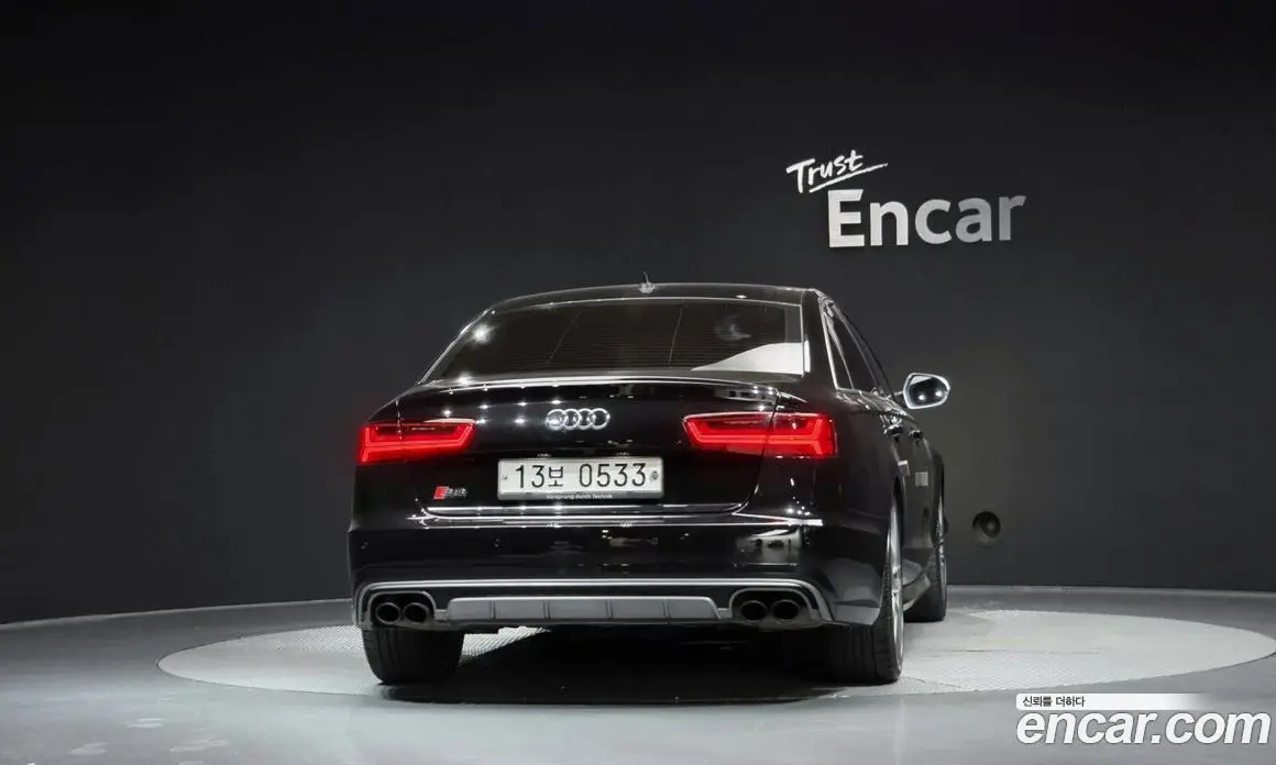 Audi S6 2016 4.0 автомат (гидро), фото 4 Audi S6 2016 4.0 автомат (гидро), фото 4