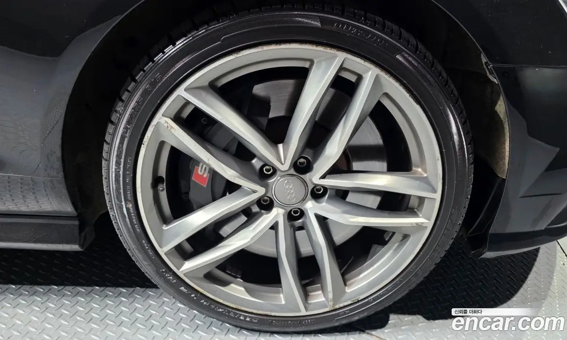 Audi S6 2016 4.0 автомат (гидро), фото 5 Audi S6 2016 4.0 автомат (гидро), фото 5