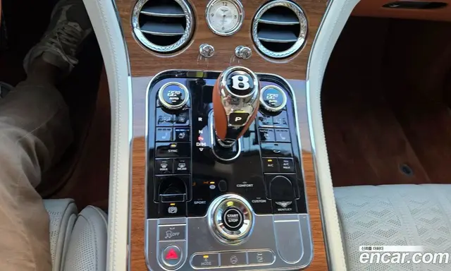 Bentley Continental 2026 4.0 автомат (гидро), миниатюра 9 Bentley Continental 2026 4.0 автомат (гидро), миниатюра 9