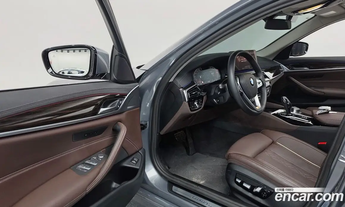 BMW 5 серия 2023 2.0 автомат (гидро), фото 10 BMW 5 серия 2023 2.0 автомат (гидро), фото 10
