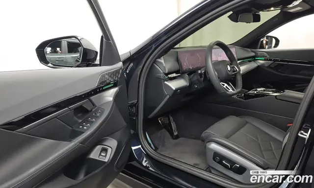 BMW 5 серия 2024 2.0 автомат (гидро), миниатюра 10 BMW 5 серия 2024 2.0 автомат (гидро), миниатюра 10