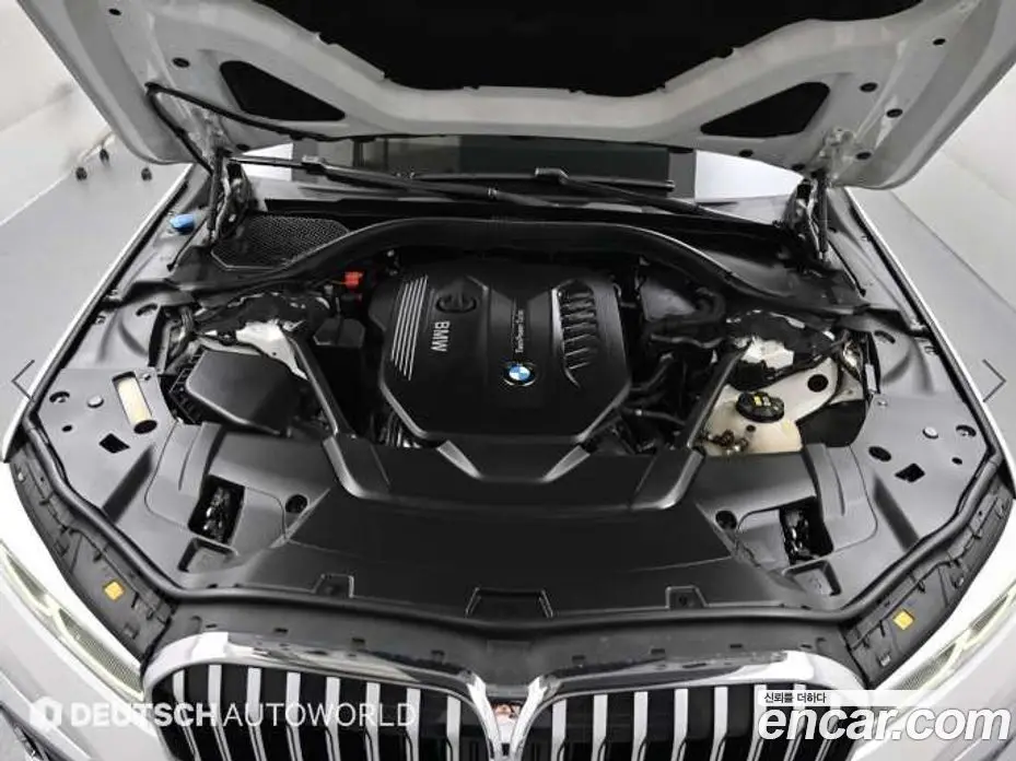BMW 7 серия 2019 3.0 автомат (гидро), фото 6