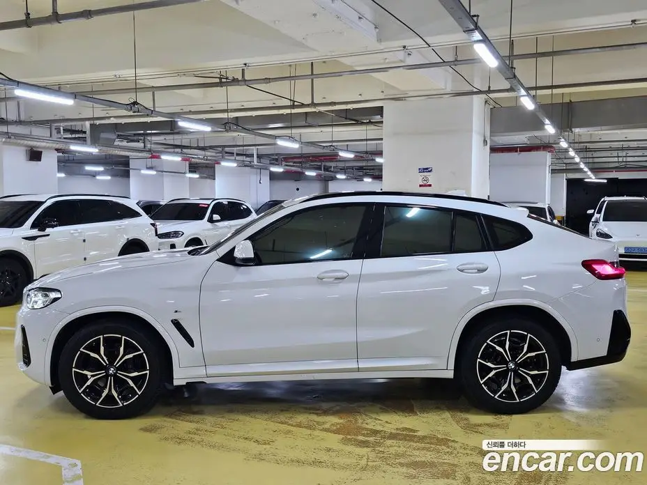 BMW X4 2022 2.0 автомат (гидро), фото 5 BMW X4 2022 2.0 автомат (гидро), фото 5