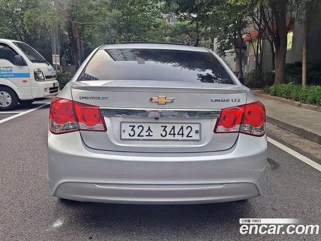 Chevrolet Cruze 2012 1.8 автомат (гидро), миниатюра 4 Chevrolet Cruze 2012 1.8 автомат (гидро), миниатюра 4