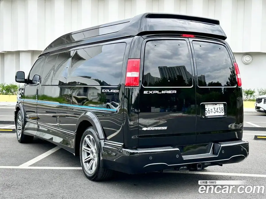 Chevrolet Express Van 2019 6.0 автомат (гидро), фото 4 Chevrolet Express Van 2019 6.0 автомат (гидро), фото 4