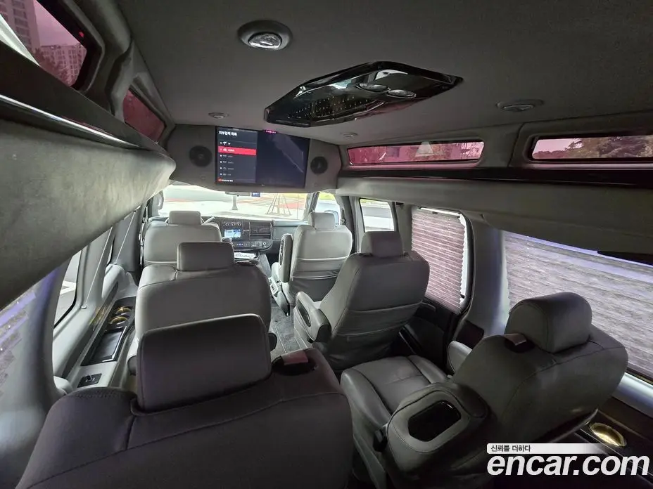 Chevrolet Express Van 2019 6.0 автомат (гидро), фото 8 Chevrolet Express Van 2019 6.0 автомат (гидро), фото 8