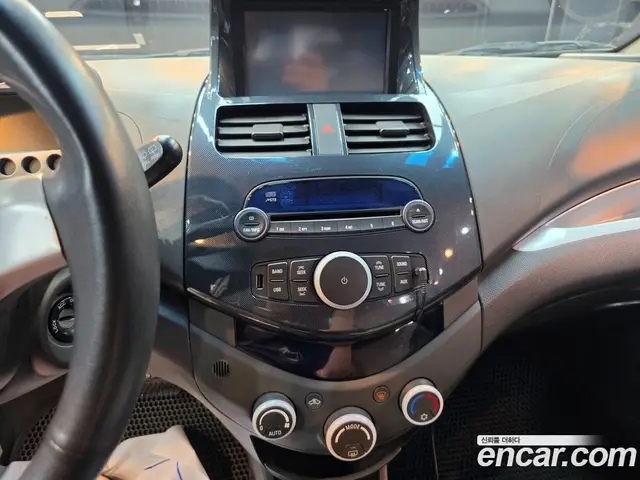 Chevrolet Matiz 2011 1.0 автомат (гидро), миниатюра 12