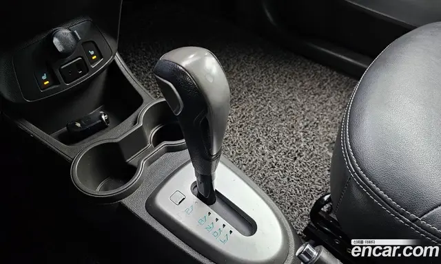 Chevrolet Spark 2014 1.0 автомат (гидро), миниатюра 9