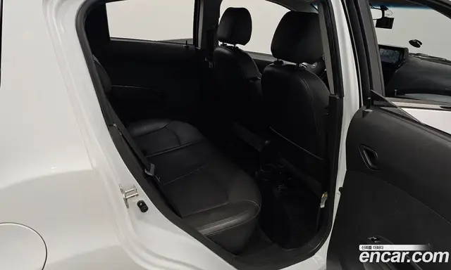 Chevrolet Spark 2015 1.0 автомат (гидро), миниатюра 12