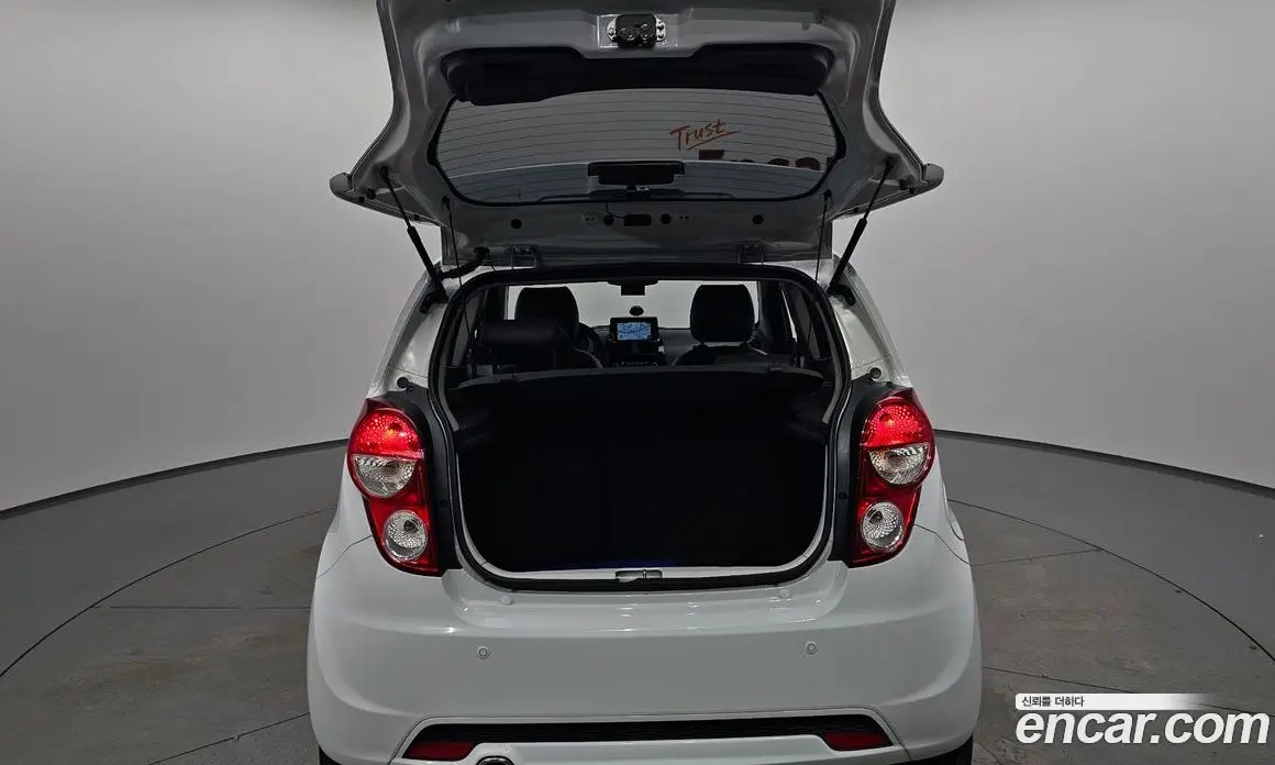 Chevrolet Spark 2015 1.0 автомат (гидро), фото 20 Chevrolet Spark 2015 1.0 автомат (гидро), фото 20