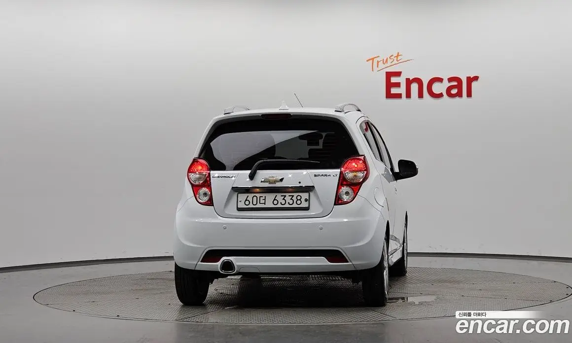 Chevrolet Spark 2015 1.0 автомат (гидро), фото 4 Chevrolet Spark 2015 1.0 автомат (гидро), фото 4
