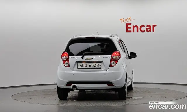 Chevrolet Spark 2015 1.0 автомат (гидро), миниатюра 4 Chevrolet Spark 2015 1.0 автомат (гидро), миниатюра 4