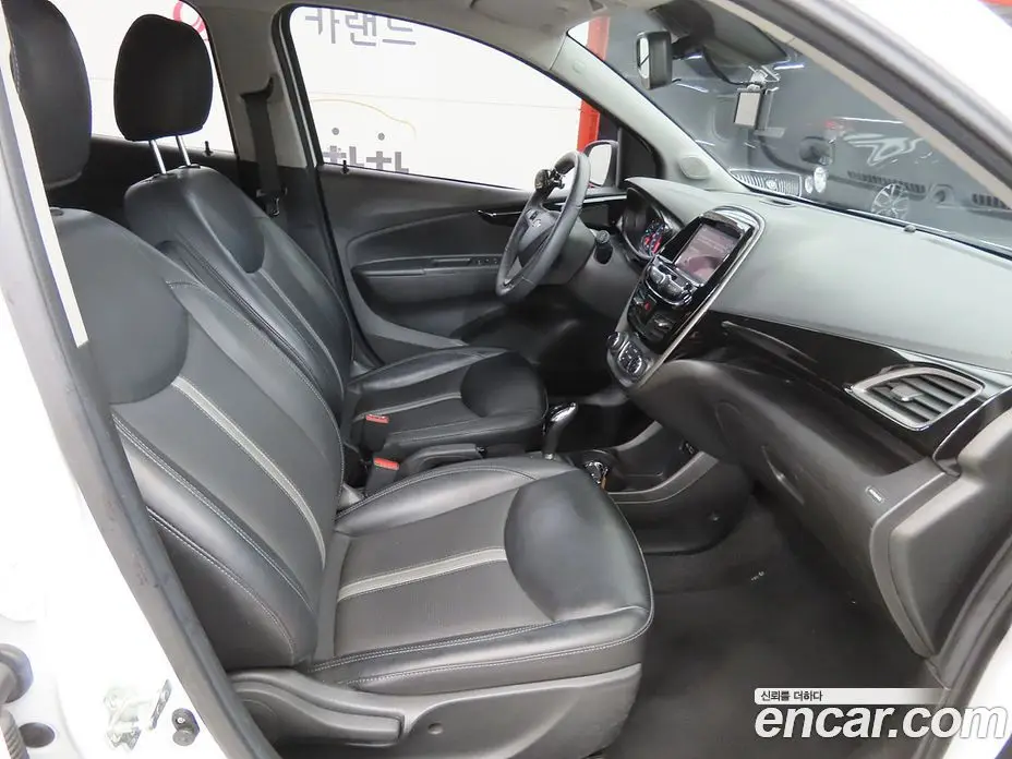 Chevrolet Spark 2021 1.0 автомат (гидро), фото 15