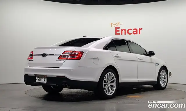Ford Taurus 2015 2.0 автомат (гидро), миниатюра 2