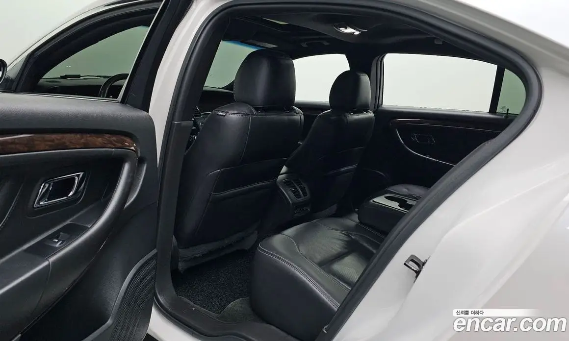 Ford Taurus 2015 2.0 автомат (гидро), фото 11