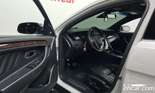 Ford Taurus 2015 2.0 автомат (гидро), миниатюра 10