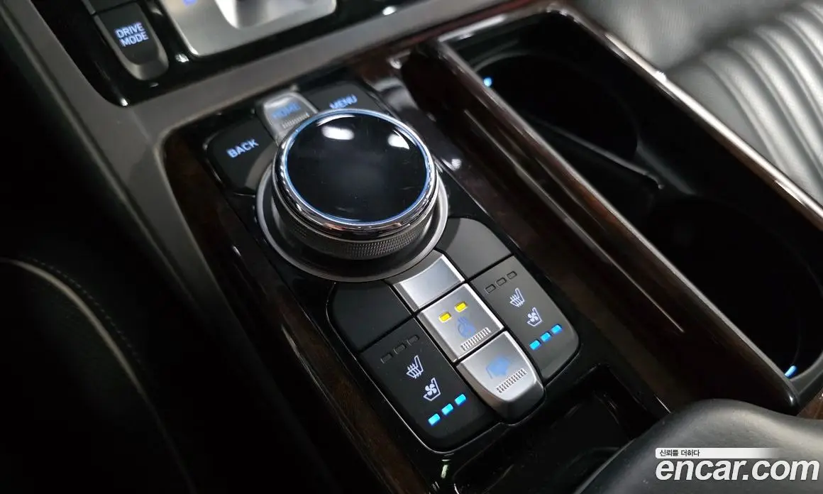 Genesis EQ900 2016 5.0 автомат (гидро), фото 18
