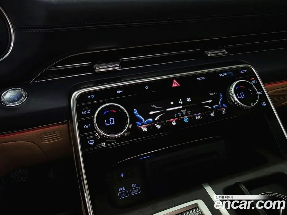 Genesis GV80 2022 3.0 автомат (гидро), фото 16