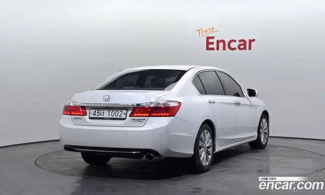 Honda Accord 2014 2.4 автомат (гидро), миниатюра 2 Honda Accord 2014 2.4 автомат (гидро), миниатюра 2