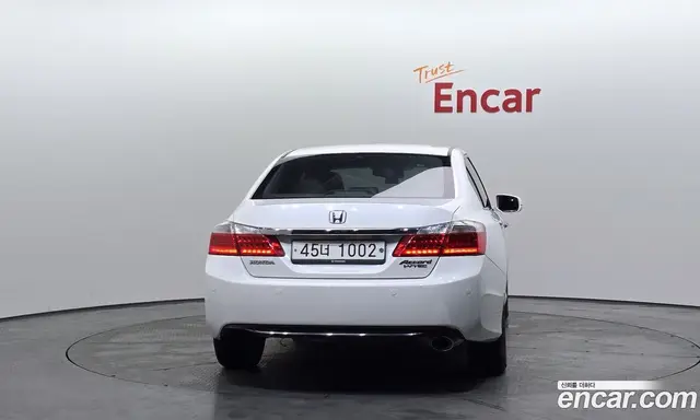 Honda Accord 2014 2.4 автомат (гидро), миниатюра 4 Honda Accord 2014 2.4 автомат (гидро), миниатюра 4