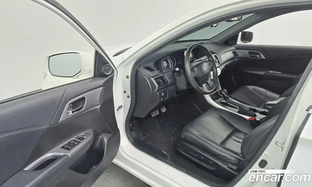 Honda Accord 2014 2.4 автомат (гидро), миниатюра 10 Honda Accord 2014 2.4 автомат (гидро), миниатюра 10