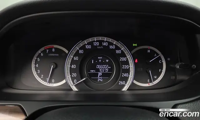 Honda Accord 2016 2.4 автомат (гидро), миниатюра 8