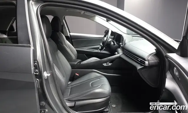 Hyundai Avante 2020 1.6 автомат (гидро), миниатюра 12