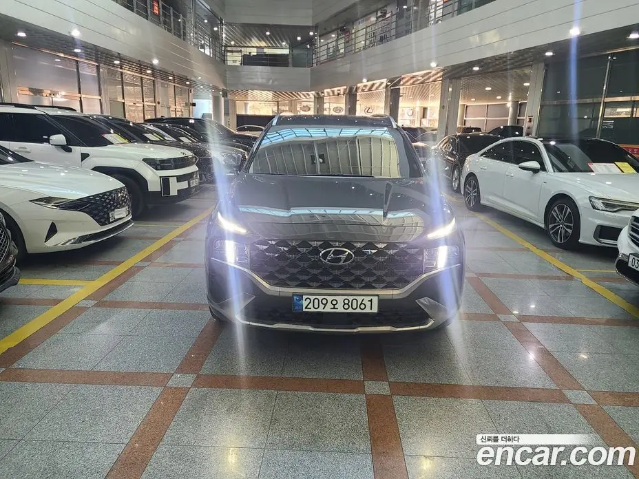 Hyundai Santa Fe 2021 1.6 автомат (гидро), фото 3 Hyundai Santa Fe 2021 1.6 автомат (гидро), фото 3