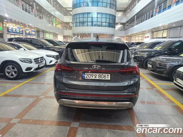 Hyundai Santa Fe 2021 1.6 автомат (гидро), миниатюра 4 Hyundai Santa Fe 2021 1.6 автомат (гидро), миниатюра 4