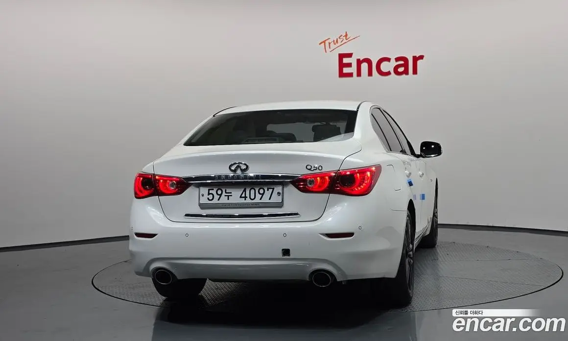 Infiniti Q50 2014 2.1 автомат (гидро), фото 4