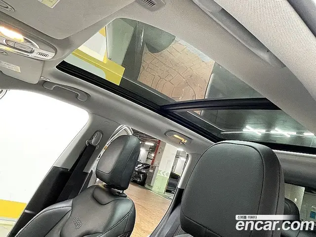 Jeep Compass 2018 2.4 автомат (гидро), миниатюра 12